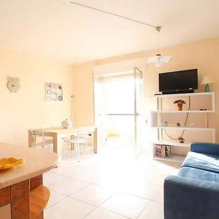 Apartment Trilocale Lido San Giovanni Kale *